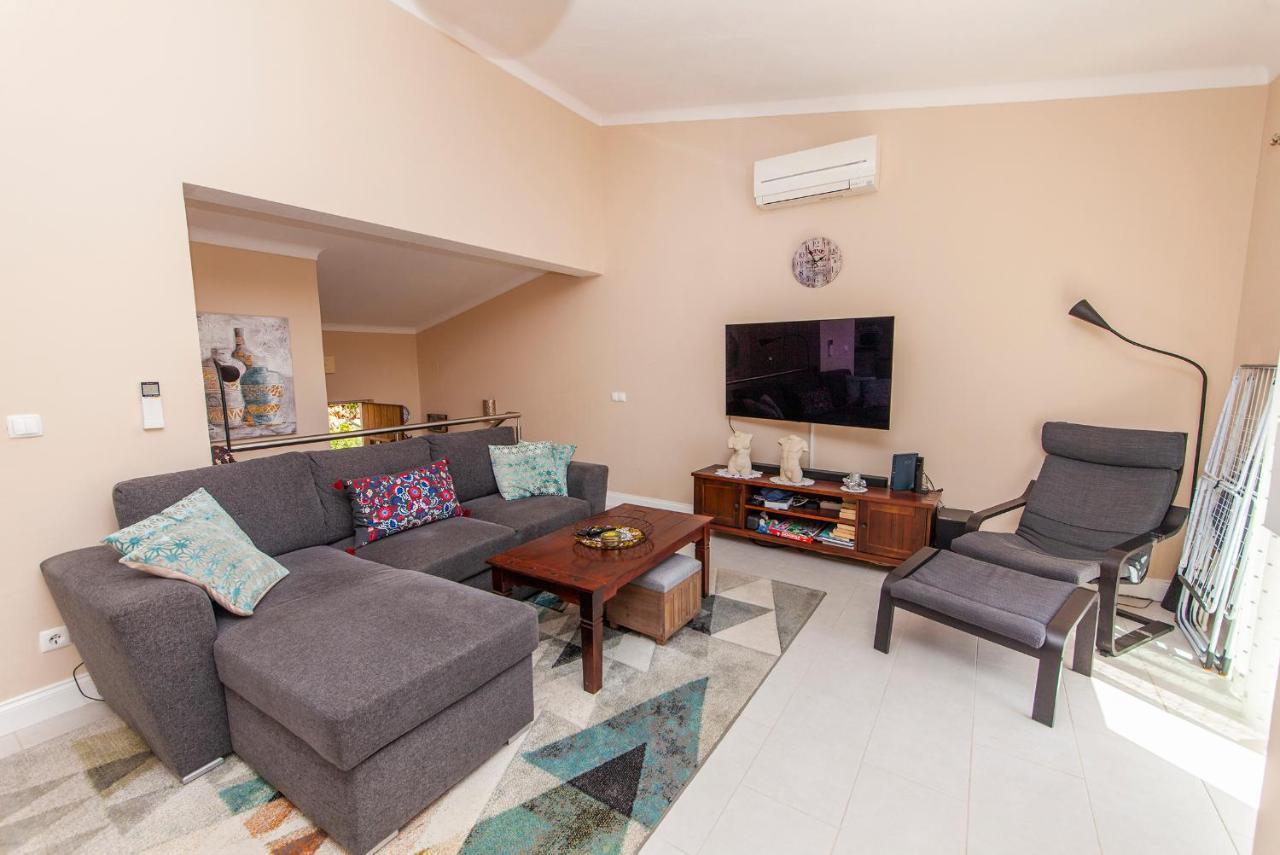 B89 - Porto Dona Maria Apartment Luz Kültér fotó
